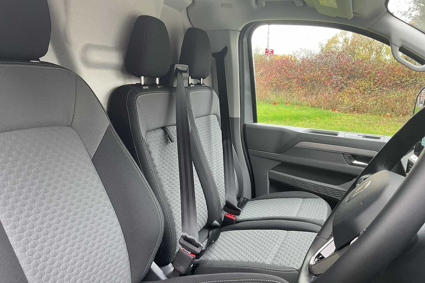 Used Volkswagen Transporter 2025 for sale - 76458606: Photo 10