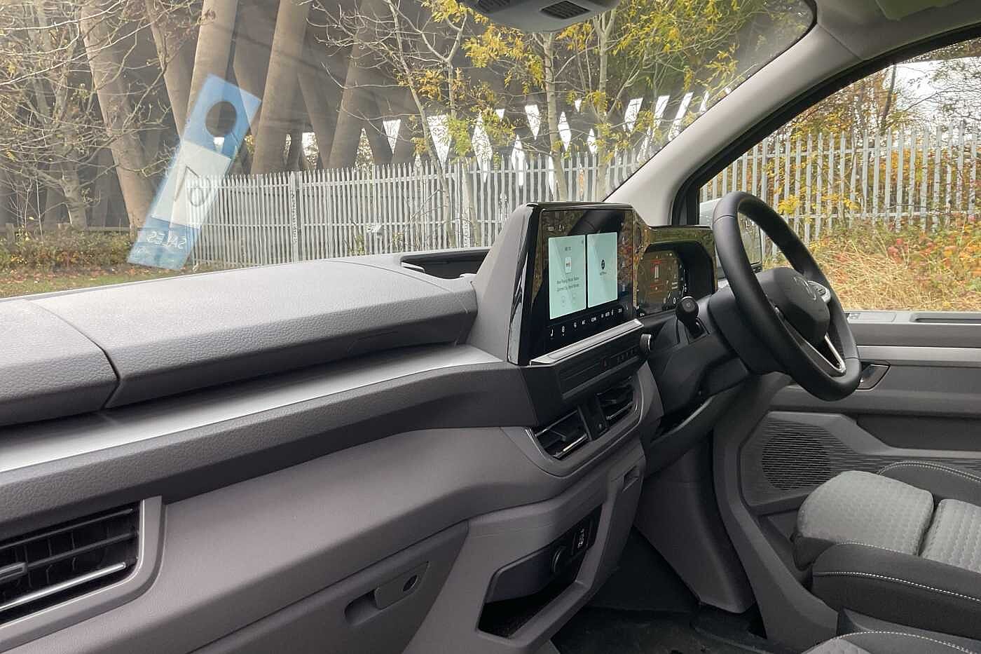 Used Volkswagen Transporter 2025 for sale - 76458606: Photo 2