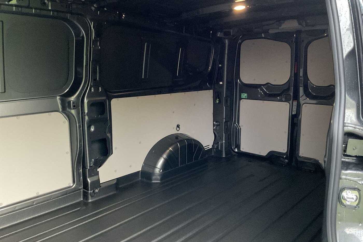 Used Volkswagen Transporter 2025 for sale - 77124765: Photo 10