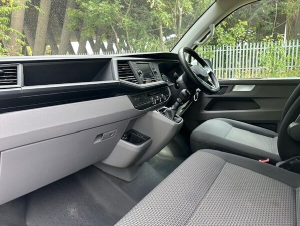 Used Volkswagen Transporter 2022 for sale - 75281258: Photo 2