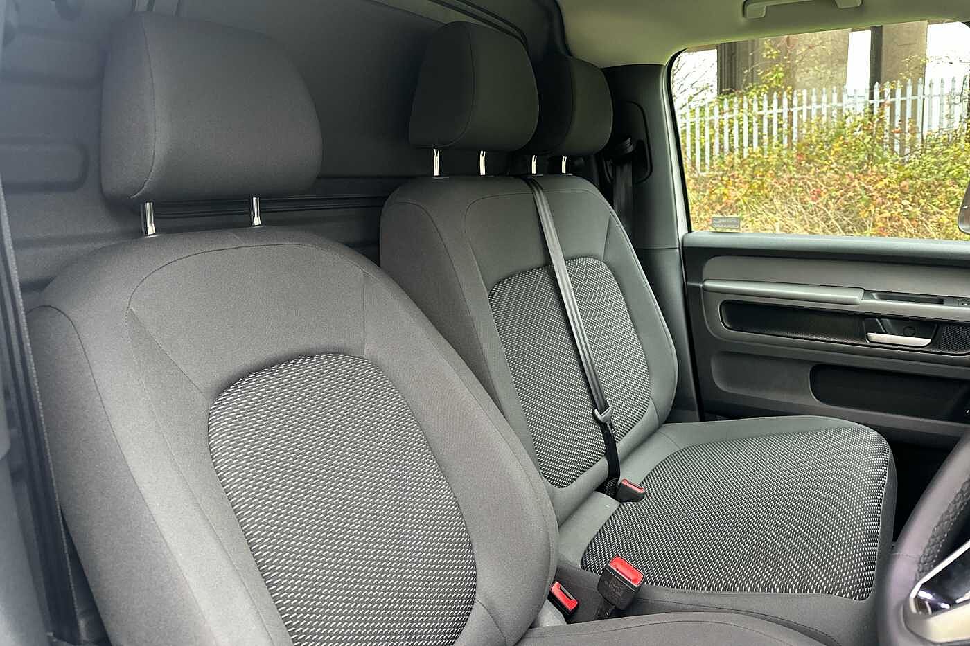 Used Volkswagen ID. Buzz Cargo 2025 for sale - 76458651: Photo 8