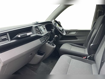 Used Volkswagen Transporter 2022 for sale - 78087979: Photo