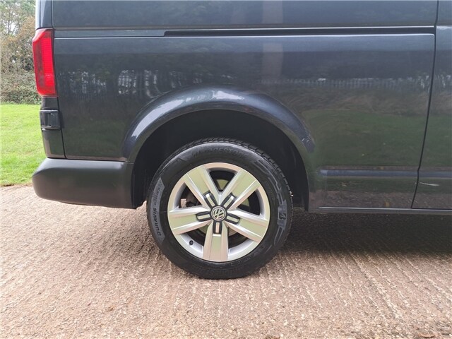 Used Volkswagen Transporter 2017 for sale - 76338445: Photo 8