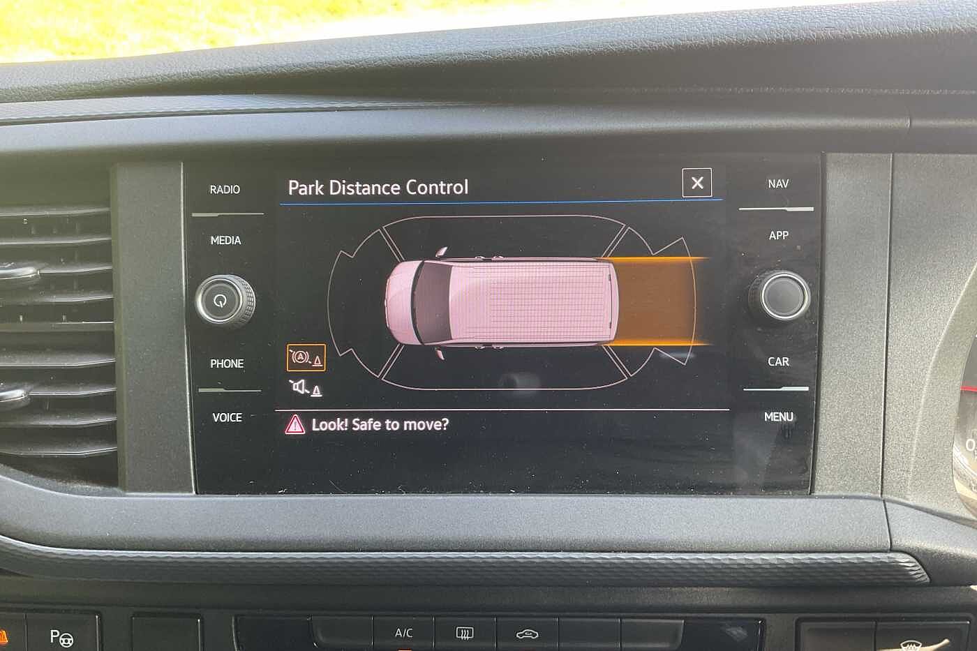 Used Volkswagen Transporter 2024 for sale - 77840962: Photo 11