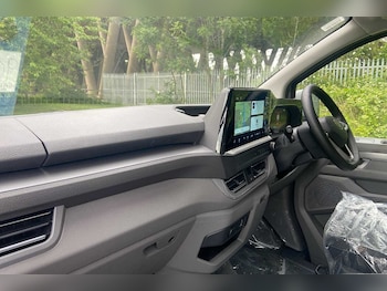 Used Volkswagen Transporter 2025 for sale - 74852772: Photo