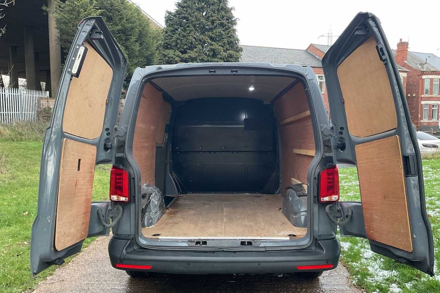 Used Volkswagen Transporter 2023 for sale - 77124653: Photo 11