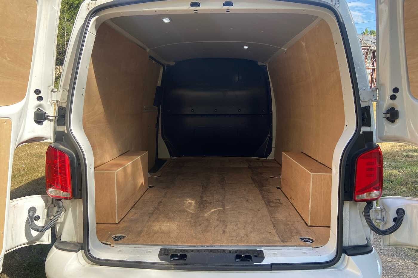 Used Volkswagen Transporter 2024 for sale - 76574693: Photo 7