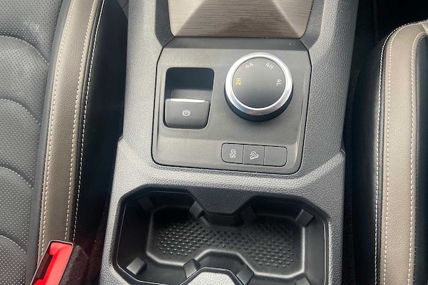 Used Volkswagen Amarok 2024 for sale - 71765997: Photo 11