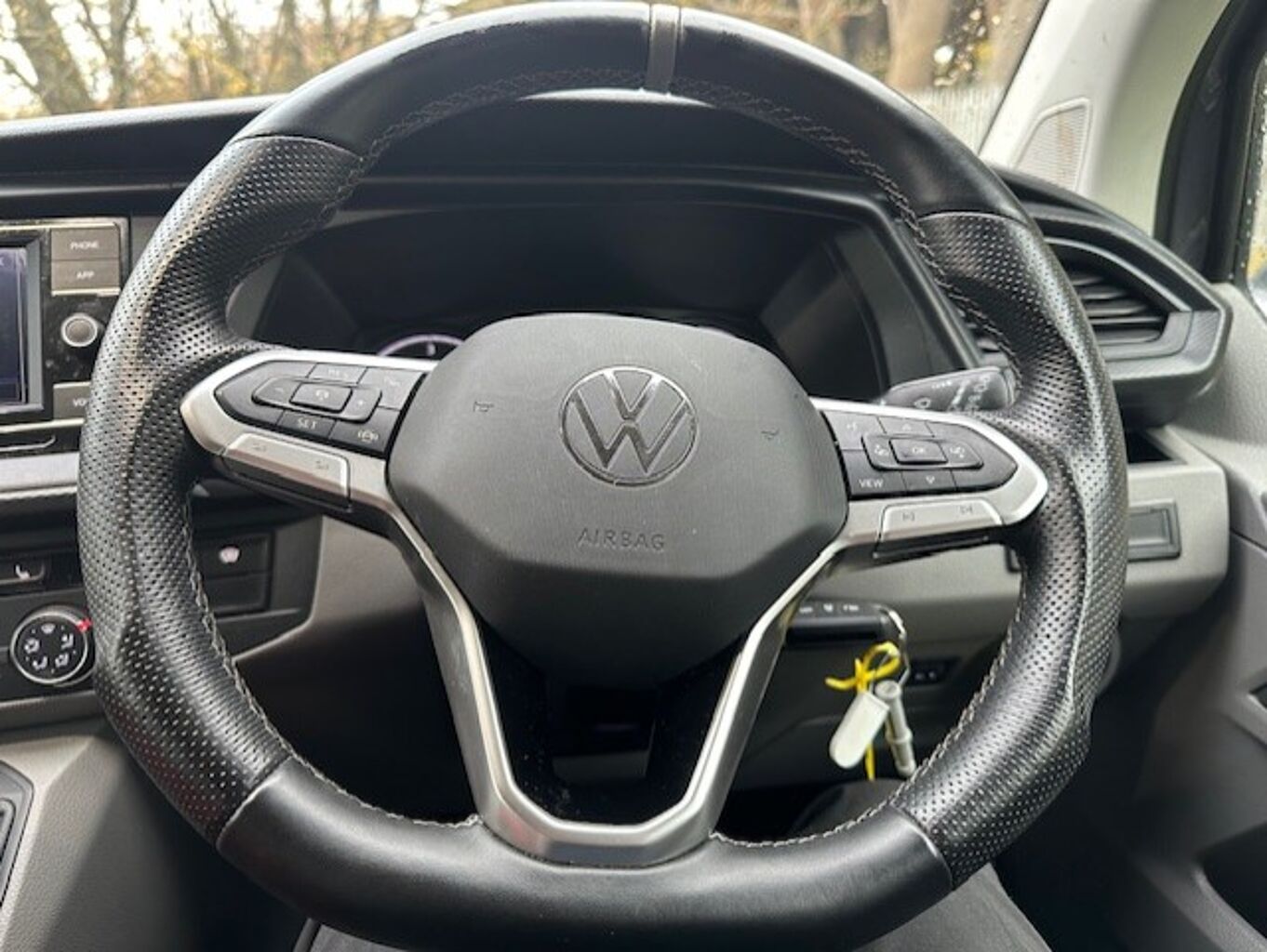 Used Volkswagen Transporter 2023 for sale - 76350512: Photo 14