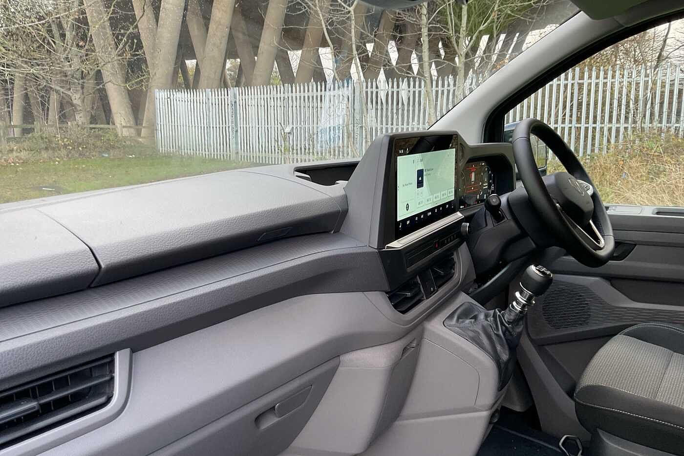 Used Volkswagen Transporter 2025 for sale - 76635340: Photo 2