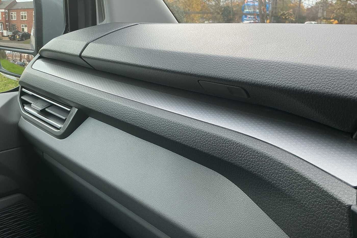 Used Volkswagen Transporter 2025 for sale - 76458594: Photo 14