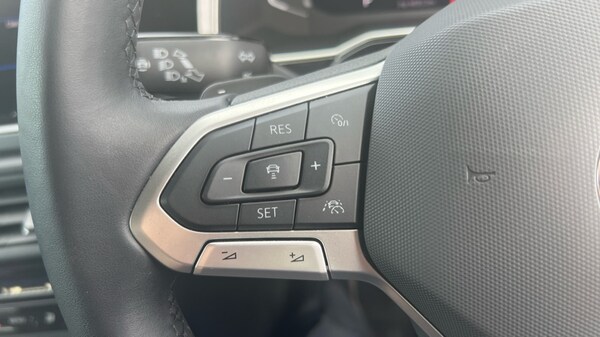 Used Volkswagen Polo 2024 for sale - 76154760: Photo 31