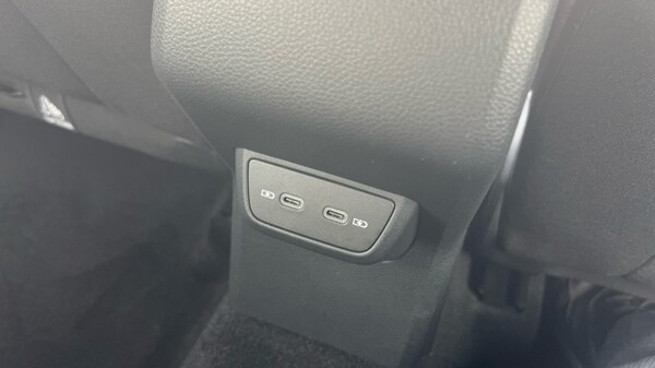 Used Volkswagen Polo 2024 for sale - 76154760: Photo 39