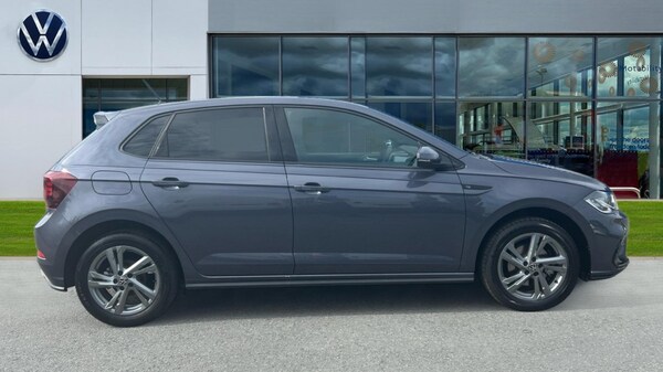 Used Volkswagen Polo 2024 for sale - 76154760: Photo 4