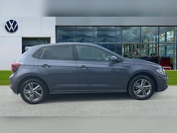 Used Volkswagen Polo 2024 for sale - 76154760: Photo 4