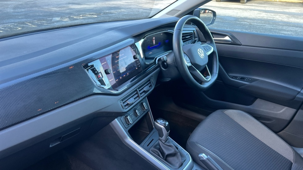 Used Volkswagen Polo 2023 for sale - 76630333: Photo 2