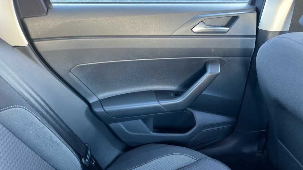 Used Volkswagen Polo 2023 for sale - 76630333: Photo 32