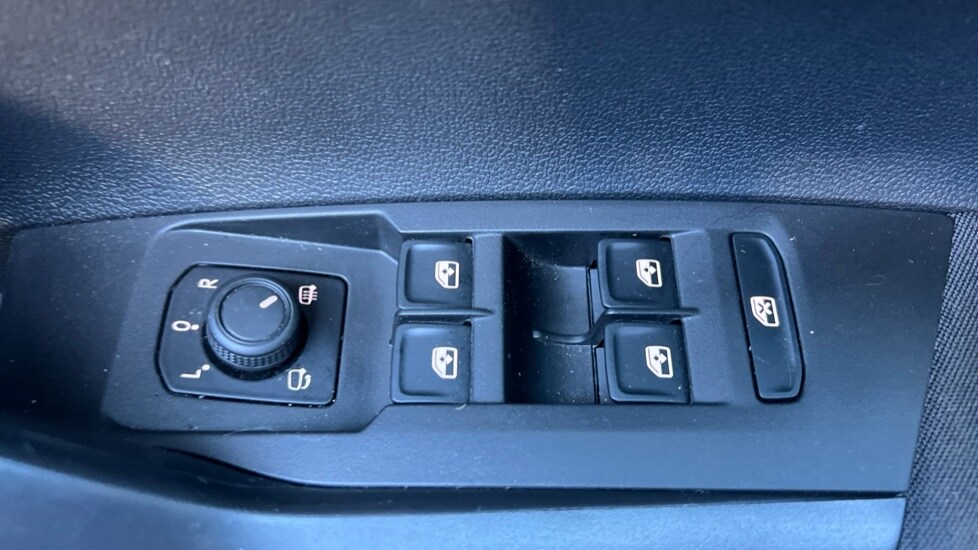 Used Volkswagen Polo 2023 for sale - 76630333: Photo 37