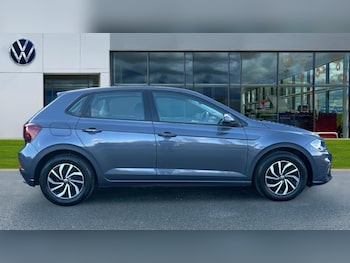 Used Volkswagen Polo 2023 for sale - 76630333: Photo