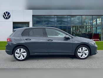 Used Volkswagen Golf 2025 for sale - 75558763: Photo