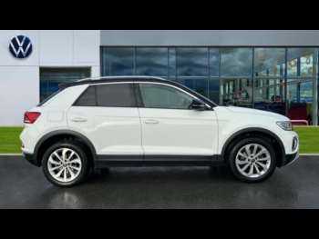 Used Volkswagen T-Roc 2022 for sale - 74893979: Photo