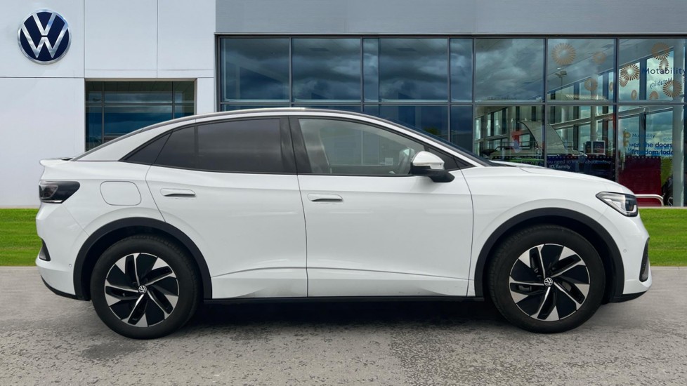 Used Volkswagen ID.5 2025 for sale - 76921856: Photo 4