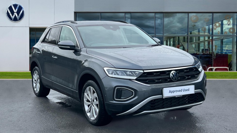 Used Volkswagen T-Roc 2025 for sale - 76273058: Photo 1