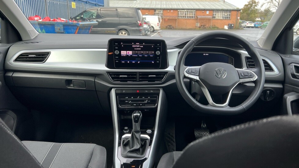 Used Volkswagen T-Roc 2025 for sale - 76273058: Photo 12