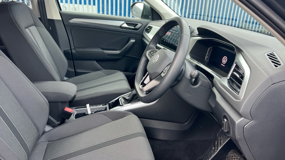 Used Volkswagen T-Roc 2025 for sale - 76273058: Photo 25