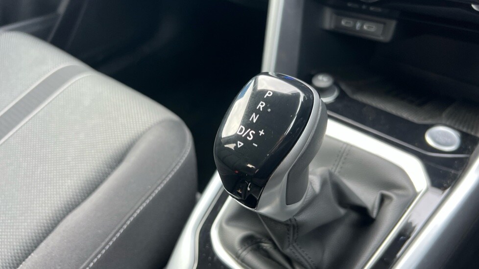 Used Volkswagen T-Roc 2025 for sale - 76273058: Photo 58