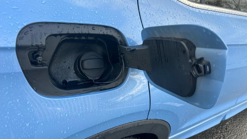 Used Volkswagen T-Cross 2024 for sale - 76749971: Photo 24