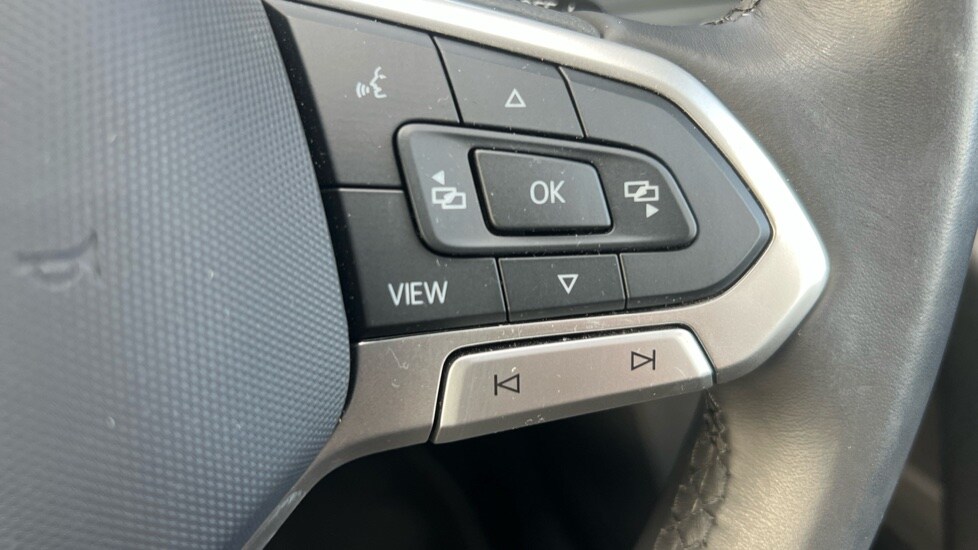 Used Volkswagen T-Cross 2024 for sale - 76749971: Photo 54