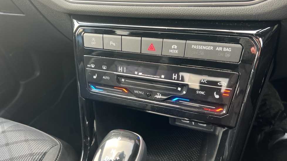 Used Volkswagen T-Cross 2024 for sale - 76749971: Photo 64