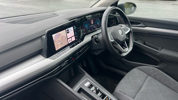 Used Volkswagen Golf 2020 for sale - 76007651: Photo 2