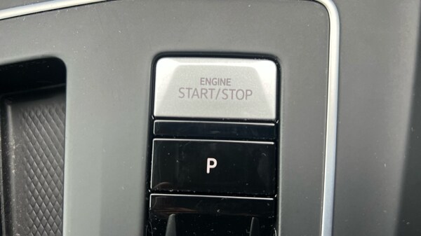 Used Volkswagen Golf 2020 for sale - 76007651: Photo 53
