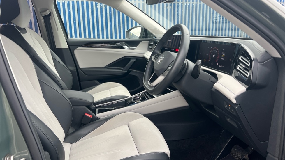 Used Volkswagen Tiguan 2024 for sale - 76007753: Photo 26