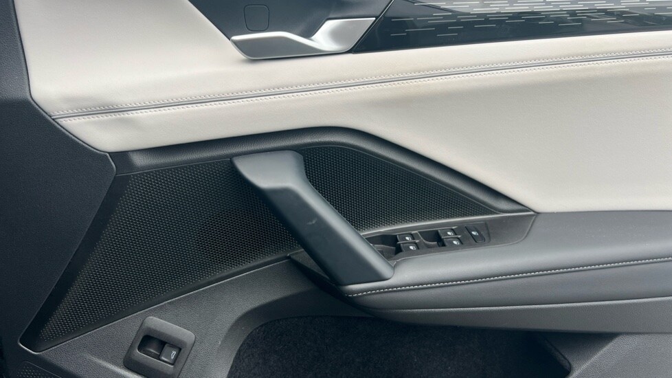 Used Volkswagen Tiguan 2024 for sale - 76007753: Photo 37