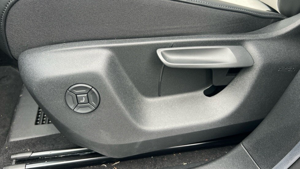 Used Volkswagen Tiguan 2024 for sale - 76007753: Photo 47