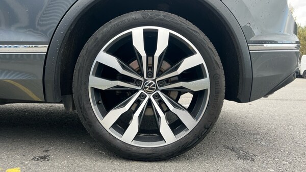 Used Volkswagen Tiguan 2020 for sale - 76062334: Photo 19