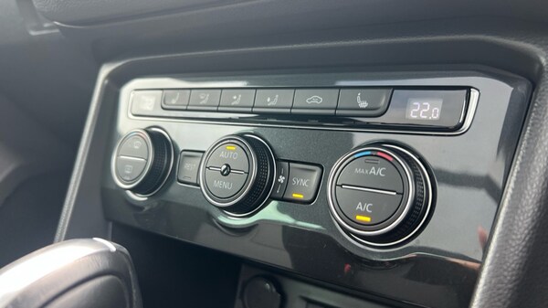 Used Volkswagen Tiguan 2020 for sale - 76062334: Photo 64