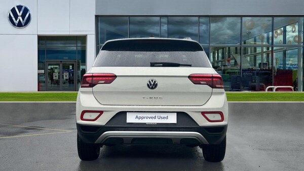 Used Volkswagen T-Roc 2022 for sale - 76007731: Photo 11