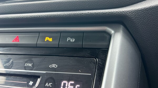 Used Volkswagen T-Roc 2022 for sale - 76007731: Photo 56