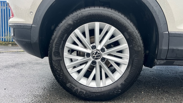 Used Volkswagen T-Roc 2022 for sale - 76007731: Photo 5