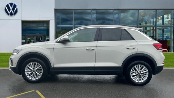 Used Volkswagen T-Roc 2022 for sale - 76007731: Photo 9