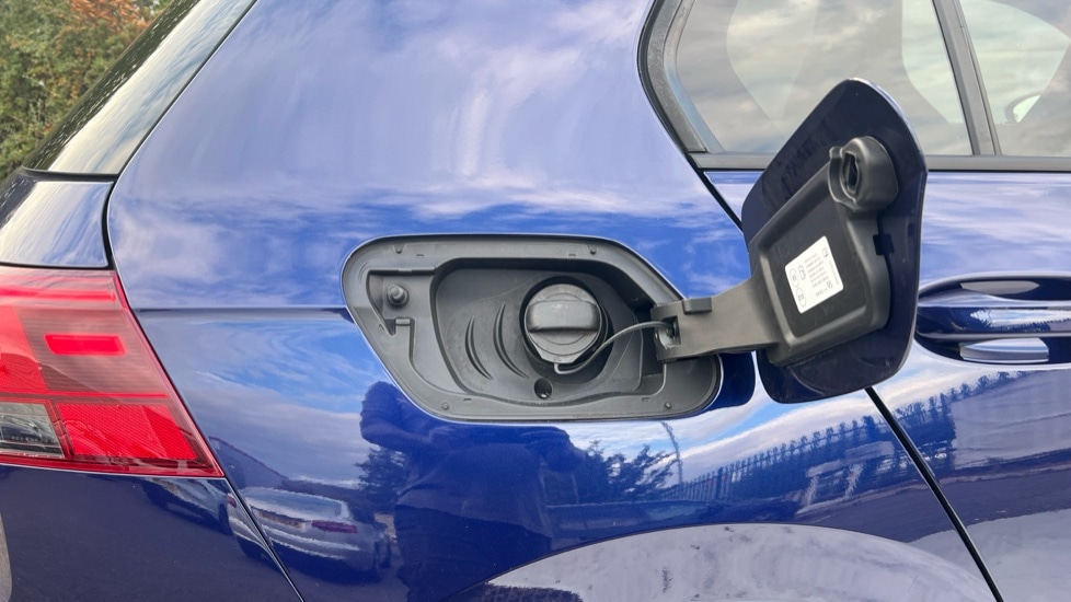 Used Volkswagen Golf 2022 for sale - 76941073: Photo 29