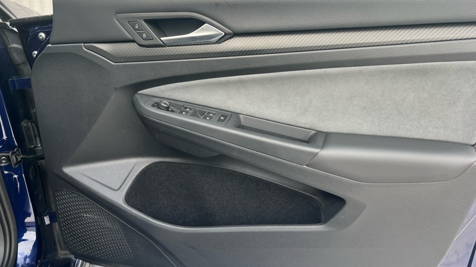 Used Volkswagen Golf 2022 for sale - 76941073: Photo 37