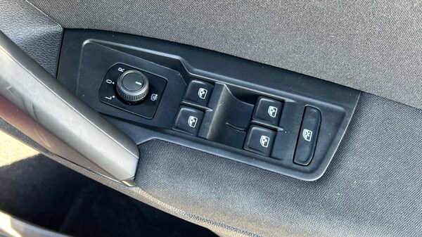 Used Volkswagen Tiguan 2022 for sale - 75675341: Photo 33