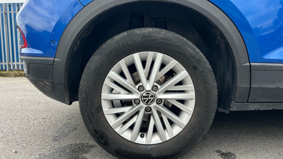 Used Volkswagen T-Roc 2023 for sale - 76466323: Photo 5