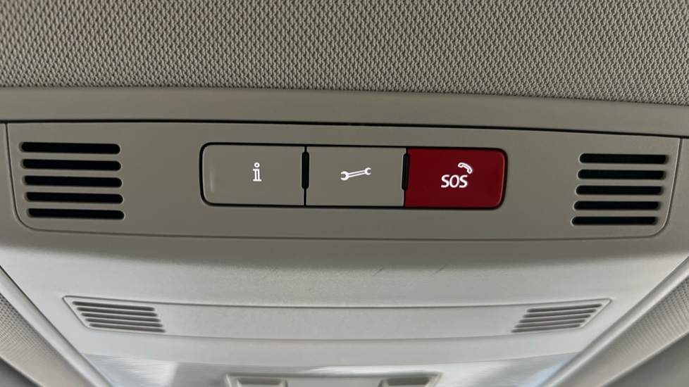 Used Volkswagen T-Roc 2023 for sale - 76466323: Photo 50