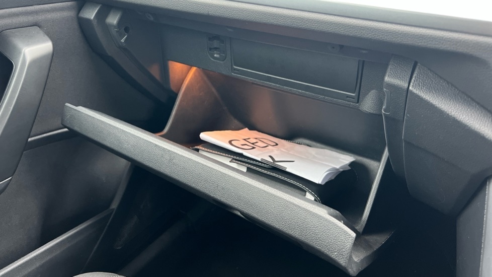 Used Volkswagen T-Roc 2023 for sale - 76466323: Photo 58